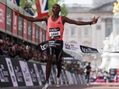 Pękła magiczna granica! Sebastian Sawe przebiegł maraton w mniej niż dwie godziny