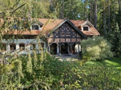 „Festiwal kolorów” w arboretum pod Olsztynem. To miejsce zachwyca wiosną i latem