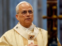 "Grabią zasoby Ziemi, prowadzą wojny". Papież wskazał "złodziei"