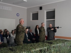 Szkolenie jak w wojsku – tyle, że wirtualne