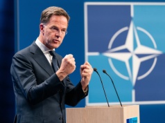 Pogrzeb NATO? O wyjściu z Sojuszu mówi już nie tylko Donald Trump