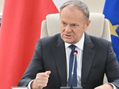 Strzały w Waszyngtonie. Donald Tusk: Polska w pełni solidaryzuje się z Ameryką