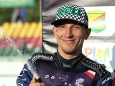 Żużel. Ostro między gwiazdami Unii i Stali! Wykluczenie Pawlickiego po biegu!