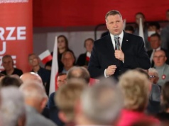 Polacy zrzucają się na dzieci chore na raka. Czarnek: "Państwo Tuska prowadzi system do ruiny"