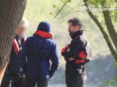 To tata zaginionego Krzyśka Dymińskiego i jego ekipa odnalazła wczoraj jedno z ciał na Wiśle. Działali na prośbę innej rodziny