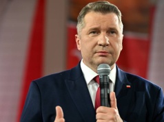 Przemysław Czarnek apeluje do młodych Polaków. "Masz 40 lat i jest po sprawie"