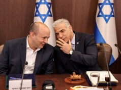 Netanjahu ma problem. Jego rywale połączyli siły. Co to oznacza dla Palestyńczyków?