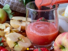 Przez miesiąc jadła tylko owoce. Dietetyczka komentuje