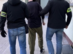 BESTIALSKI ATAK NA PARTNERKĘ! OPRAWCĘ ZŁAPANO W SĄSIEDNIM POWIECIE