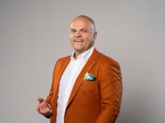 Przez kilkanaście lat spłacał cudze długi, na koniec wyściskał komornika. „Śmieszy mnie, gdy ktoś narzeka na brak pieniędzy, a np. robi zakupy w Żabce”