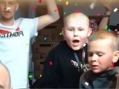 To jest prawdziwy hit internetu: Łatwogang zebrał ponad 250 mln zł dla dzieci chorych na raka!