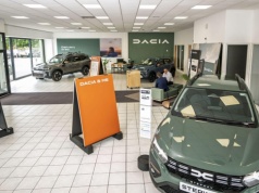 E-rejestracja aut ruszy w styczniu 2027 roku, ale na pełną cyfryzację jeszcze poczekamy