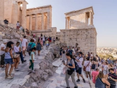 Nie chcą „drugiej Barcelony”. Ograniczenia dla turystów w europejskiej stolicy.