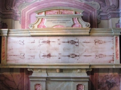 Średniowieczny blef czy dowód na zmartwychwstanie? Nowe fakty o Całunie Turyńskim