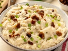 Kiedyś były daniem biedoty. Dziś restauracje coraz chętniej odtwarzają ten wiejski przepis