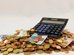 Rząd rozhuśtał rynek e-papierosów. Luka akcyzowa może trwać do 2027 roku