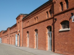 Dotacja resortu kultury na  kolejny etap przekształcania Koszar Dragonów w Olsztynie w kulturalne centrum