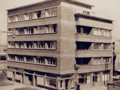 Archi-Spacery „100 budynków na 100-lecie Gdyni”