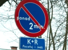 Strefa Kiss & Ride przy II LO w Chojnicach wywołała spór. Powiat zapowiada zmiany