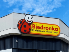 Biedronka zmienia godziny otwarcia sklepów. Ważny komunikat dla klientów