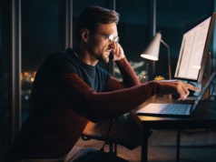 Blisko 1000 zł wypłaty co miesiąc. Pieniądze dostaną tylko pracujący