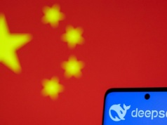 Chiński Deepseek obniża ceny AI. Amerykanom to się nie spodobało