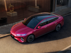 1000 km i cena trzy razy niższa niż u Mercedesa. Zmiecie konkurencję?