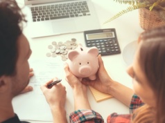 Rekordowy odsetek Polaków pozytywnie ocenia swoją sytuację materialną