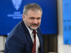 Tyle zarabiają asystenci sędziów. Na start 5000 zł