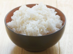 Pilne wycofanie ryżu ze sprzedaży w całym kraju. Pod żadnym pozorem nie wolno go jeść