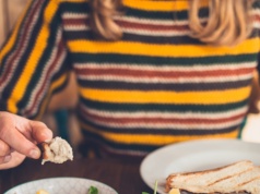 Czy zmiana godzin jedzenia może pomóc schudnąć. Poznaj wyniki najnowszych badań