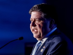 JB Pritzker: Jeżeli Demokraci przejmą Biały Dom powinni pociągnąć do odpowiedzialności urzędników administracji Donalda Trumpa