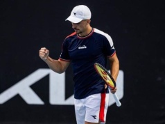 Tenis ziemny: Zieliński z awansem do 1/8 finału. Udany mecz Polaka w Madrycie.