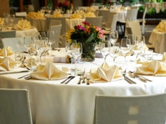 Komunia za 10 tys. zł? Rodzice wydają dużo, ale coraz częściej mówią „stop”