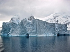 Badania wskazują na to, że pokrywa lodowa Antarktydy rośnie od 2020 roku