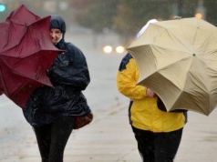 Ten miesiąc lata będzie wyjątkowo deszczowy. Synoptycy wskazali który