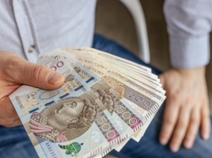 Praca bez wykształcenia za 12 tys. zł miesięcznie. Stabilne zatrudnienie i jasne warunki