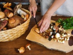 600 zł/kg. Służby tropią handel tymi grzybami. Kary są ogromne