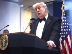 "Obłudna krucjata Trumpa". Wypominają mu hipokryzję