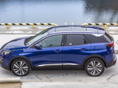 Używany Peugeot 3008 najchętniej wybieranym SUV-em online w Polsce! Nowy raport kwiecień 2026