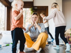 Pokolenie wyczerpanych matek. Nowe badanie wskazuje, które kobiety są mocniej narażone na wypalenie