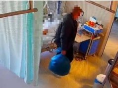 Przyszedł odwiedzić żonę w szpitalu. Kamery nagrały coś jeszcze