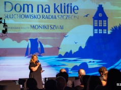 Słuchowisko "Dom na klifie" w studiu S1 Radia Szczecin