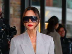 Victoria Beckham zachwyca na premierze kolekcji dla GAP. Spódnica to hit