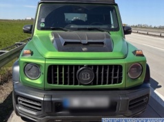 Policjanci odzyskali skradzione auto o wartości miliona złotych