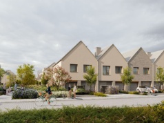 Tylko 12 takich domów w Gdańsku. Powstają w sercu zielonych Kokoszek