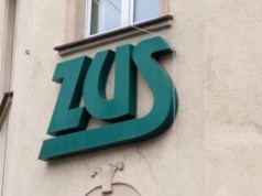 ZUS ostrzega przed fałszywymi telefonami. Oszuści żądają 800 zł