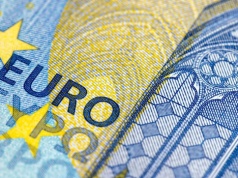 Kurs euro bije głową w 4,25 zł. Rynki walutowe pozostają spokojne
