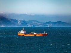 Pierwszy gazowiec pokonał cieśninę Ormuz! Nie płynie do Europy