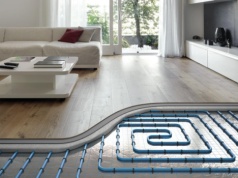 Grzejniki znikają z domów. Podłogówka wygrywa komfortem, ale cena zaskakuje